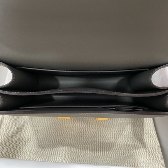 2023 Hermès CONSTANCE 18 MINI MIRROR GREY GRIS MEYER VEAU SWIFT LEATHER BAG GHW - Picture 10 of 16